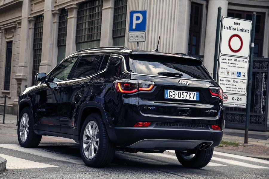  Jeep Compass Limited 4xe (MP) 2020 года  (EU) (фото 33 из 34)